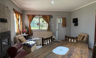 Casa de campo en entorno arbolado y tranquilo – La Araucaria, Lobos, Calle 11