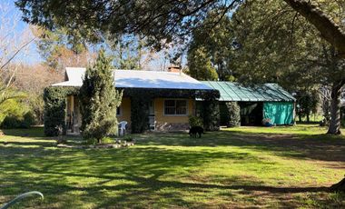 Casa de campo en entorno arbolado y tranquilo – La Araucaria, Lobos, Calle 11
