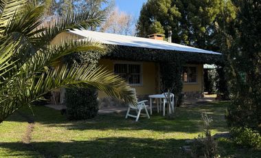 Casa de campo en entorno arbolado y tranquilo – La Araucaria, Lobos, Calle 11