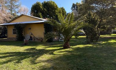 Casa de campo en entorno arbolado y tranquilo – La Araucaria, Lobos, Calle 11