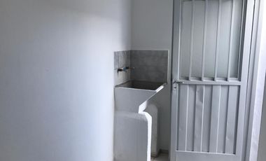 Duplex 1 dormitorio - Patio - Cochera - Av. Colorado 5800 - B° Cabildo