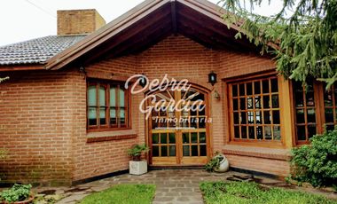 CASA EN VENTA EN BARRIO SAN RAFAEL MAR DE AJO- CUATRO AMBIENTES