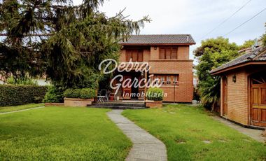 CASA EN VENTA EN BARRIO SAN RAFAEL MAR DE AJO- CUATRO AMBIENTES