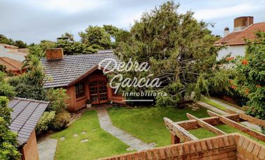 CASA EN VENTA EN BARRIO SAN RAFAEL MAR DE AJO- CUATRO AMBIENTES