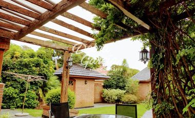 CASA EN VENTA EN BARRIO SAN RAFAEL MAR DE AJO- CUATRO AMBIENTES