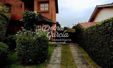 CASA EN VENTA EN BARRIO SAN RAFAEL MAR DE AJO- CUATRO AMBIENTES