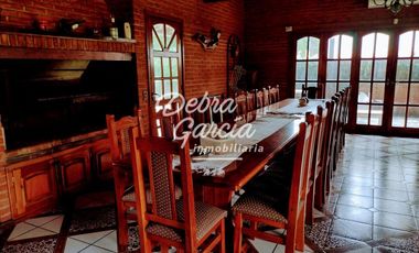 CASA EN VENTA EN BARRIO SAN RAFAEL MAR DE AJO- CUATRO AMBIENTES