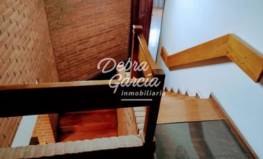 CASA EN VENTA EN BARRIO SAN RAFAEL MAR DE AJO- CUATRO AMBIENTES