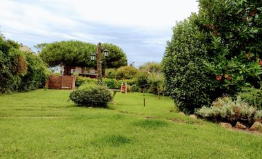 CASA EN VENTA EN BARRIO SAN RAFAEL MAR DE AJO- CUATRO AMBIENTES