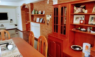 CASA EN VENTA EN BARRIO SAN RAFAEL MAR DE AJO- CUATRO AMBIENTES