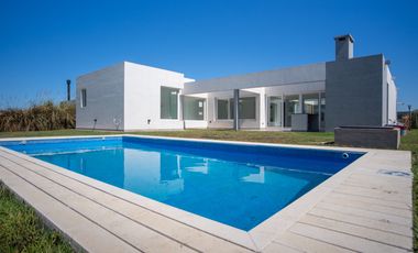 Casa - Prados del Oeste