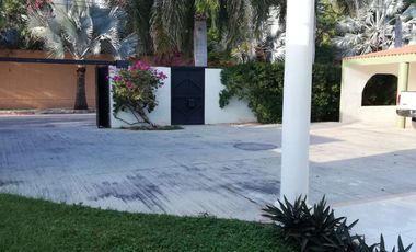 Residencia en renta a unas calles de la Gran Plaza