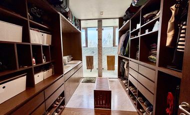 Casa en Venta en Arauca Residencual, zona Real, Zapopan, Residencia de Lujo