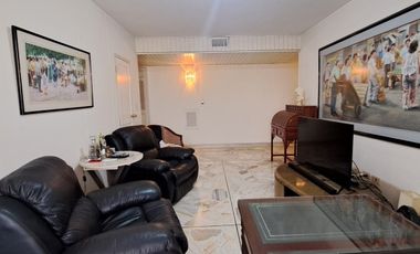 Apartamento en venta primer piso barrio Santa Mónica residencial, Norte de Cali