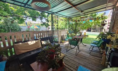 Grace Kelm Vende, Casa 177 m2/ 477m2 terr/5 d/ 2bañ/ piscina y quinch en Quinta Normal