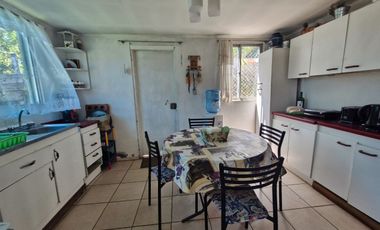 Grace Kelm Vende, Casa 177 m2/ 477m2 terr/5 d/ 2bañ/ piscina y quinch en Quinta Normal