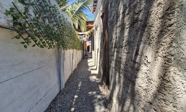 Grace Kelm Vende, Casa 177 m2/ 477m2 terr/5 d/ 2bañ/ piscina y quinch en Quinta Normal