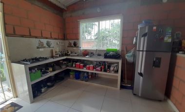 Tablones - Casa campestre en venta (conjunto cerrado)