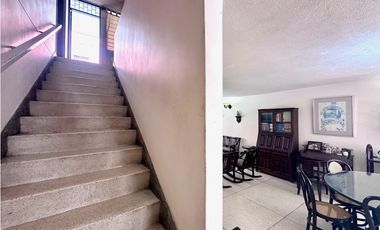Manga - Venta de Casa a pasos de la Bahía.