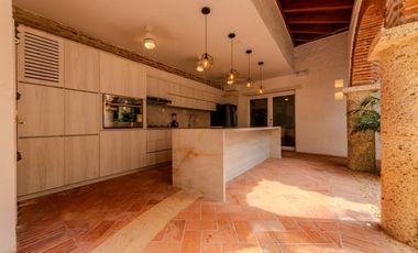 SE VENDE CASA EN EL CENTRO HISTORICO - SAN DIEGO