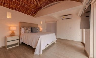 SE VENDE CASA EN EL CENTRO HISTORICO - SAN DIEGO