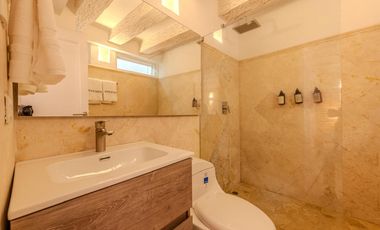 SE VENDE CASA EN EL CENTRO HISTORICO - SAN DIEGO