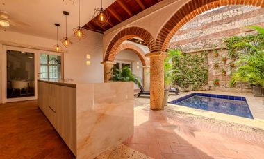 SE VENDE CASA EN EL CENTRO HISTORICO - SAN DIEGO