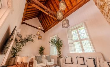 SE VENDE CASA EN EL CENTRO HISTORICO - SAN DIEGO