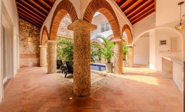 SE VENDE CASA EN EL CENTRO HISTORICO - SAN DIEGO