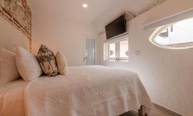 SE VENDE CASA EN EL CENTRO HISTORICO - SAN DIEGO