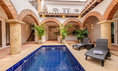 SE VENDE CASA EN EL CENTRO HISTORICO - SAN DIEGO