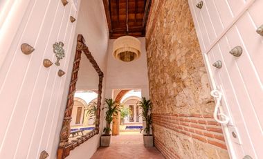 SE VENDE CASA EN EL CENTRO HISTORICO - SAN DIEGO