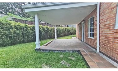 Vendo casa independiente Loma Del Chocho, pura tranquilidad!!!