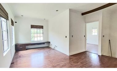 Vendo casa independiente Loma Del Chocho, pura tranquilidad!!!