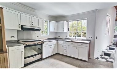 Vendo casa independiente Loma Del Chocho, pura tranquilidad!!!