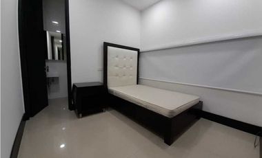 Venta lujosa Casa Poblado Balsos DL 9049400