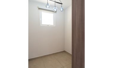 Alquiler de Casa Amoblada Bosques del Pacífico, Panamá Pacífico