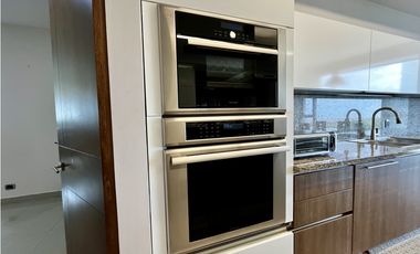 Se Vende Apartamento en Costa del Este