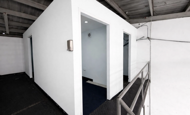 GALERA / PUEBLO NUEVO / 80M2 / MEZZANINE / ESPACIO AMPLIO