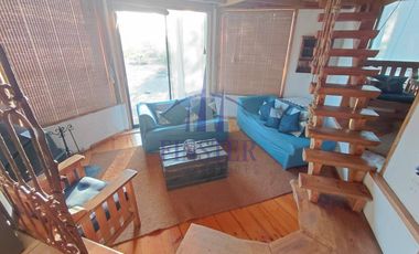 Espectacular Casa con bajada a Playa Condominio Antuken