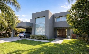 Casa en Venta Cadaques Funes Hills