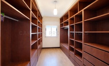 Casa en Venta Cadaques Funes Hills