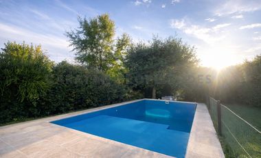 Casa en Venta Cadaques Funes Hills