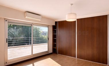 Casa en Venta Cadaques Funes Hills