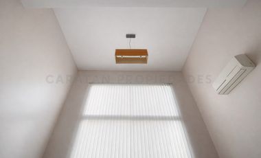 Casa en Venta Cadaques Funes Hills