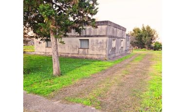 Se vende casa a refaccionar en Aldea Santa María