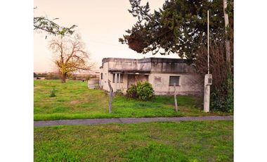 Se vende casa a refaccionar en Aldea Santa María