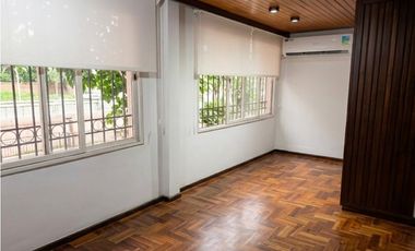 Oficina Privada en Alquiler - Barrio Bombal - Excelente ubicación