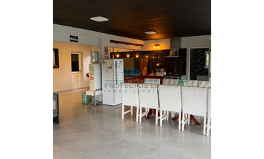 VENTA – CASA 4 DORMITORIOS - SINSACATE