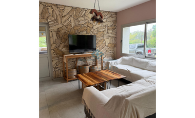 VENTA – CASA 4 DORMITORIOS - SINSACATE